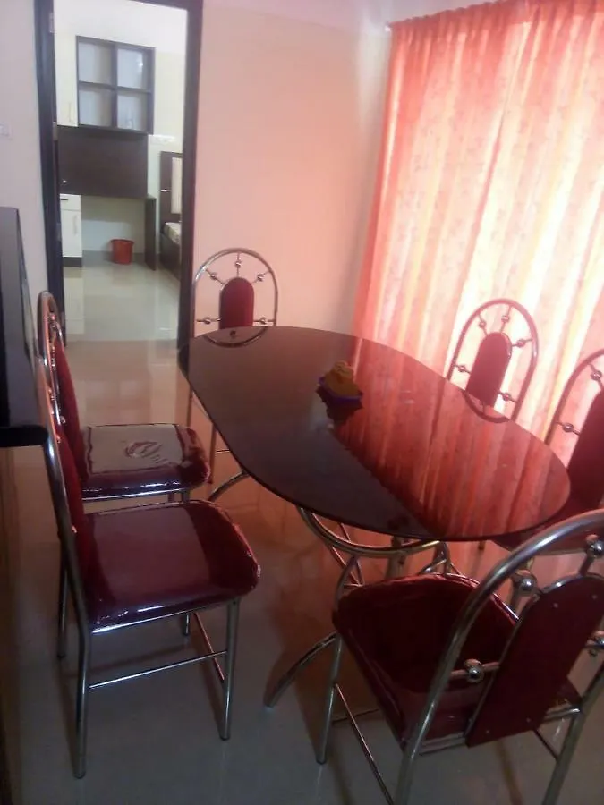 Furnished Ac Apartments Near Kims Hospital-Opp Lulu Mall Thiruvananthapuram Indien